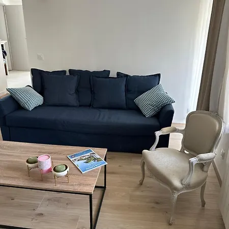Charming Apartment *